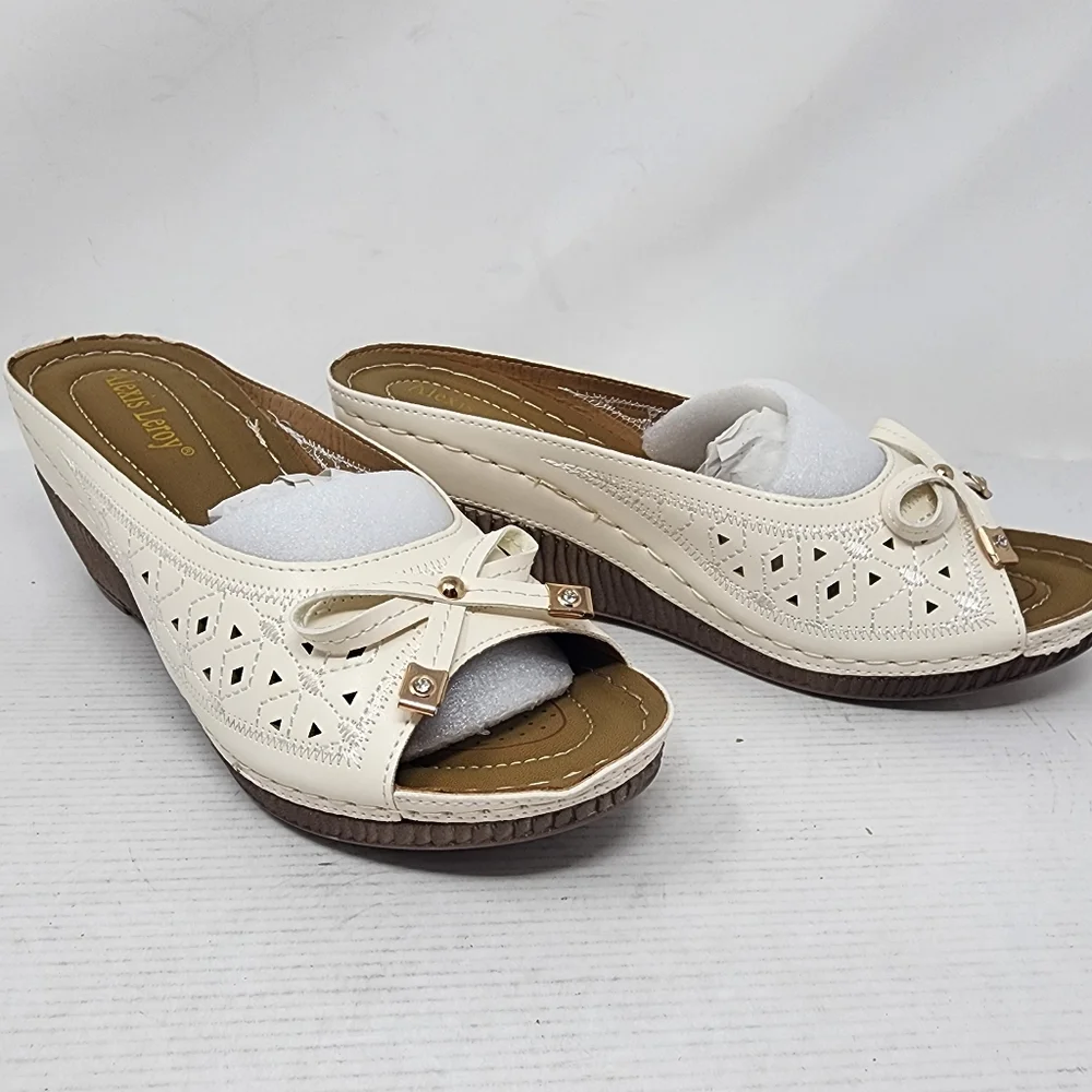 White Cream‎ Cutout Wedge Slides Sandals Bow Detail Comfort Size 10